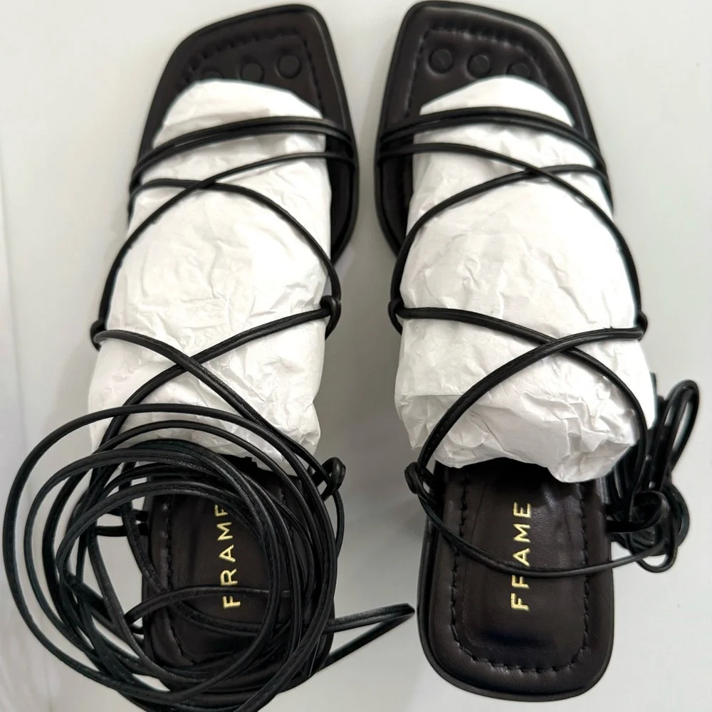 Frame NIB Black Le Doheny Ankle Wrap Leather Heeled Sandals